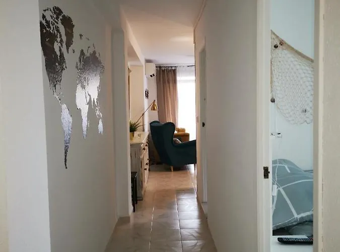Hola